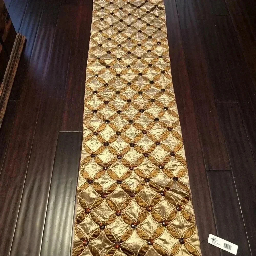 1 FARRISILK Tabletop Runner in Beige & Gold For Holidays L 72x16